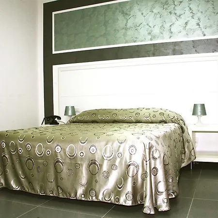 فندق Orsa Maggiore نابولي