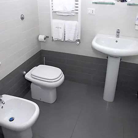 Orsa Maggiore 3* Neapel