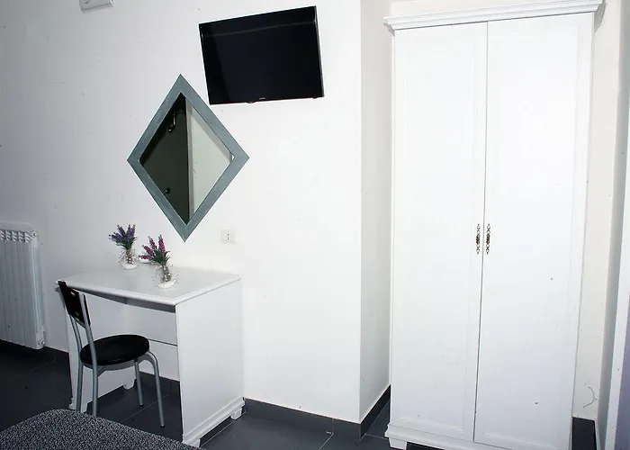 Orsa Maggiore Отель Неаполь