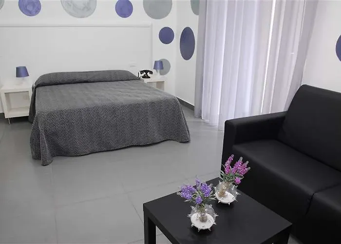 Отель Orsa Maggiore Неаполь