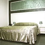 Otel Orsa Maggiore Napoli